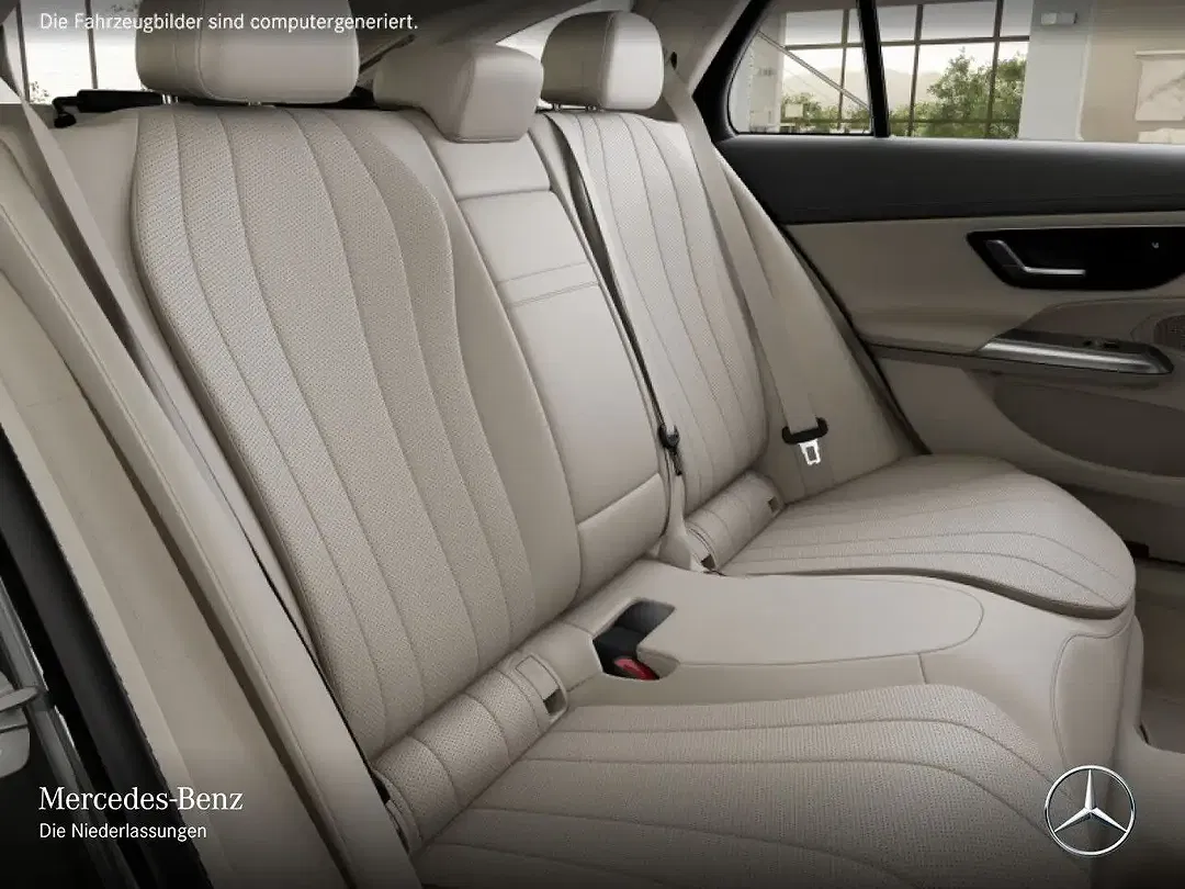 Mercedes-Benz E 300 - Thumbnail 12