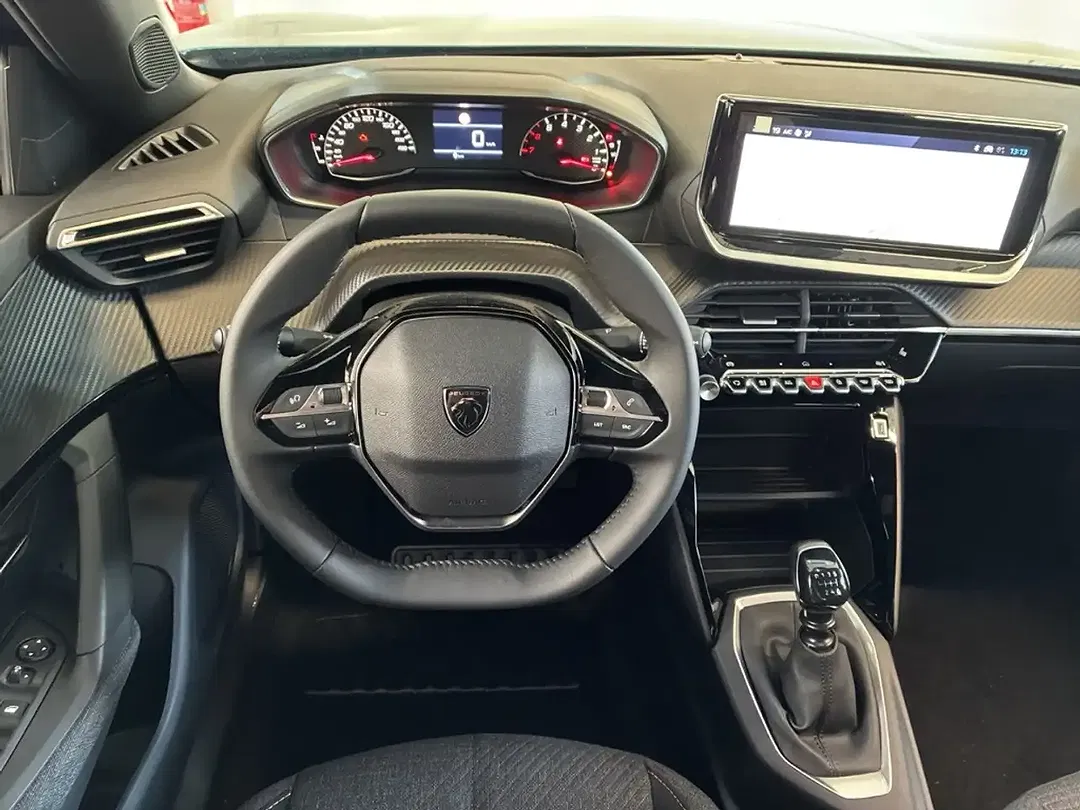 Peugeot 2008 - Thumbnail 8
