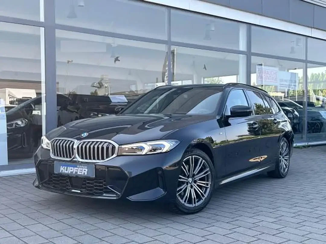 BMW 320 - Afbeelding 1