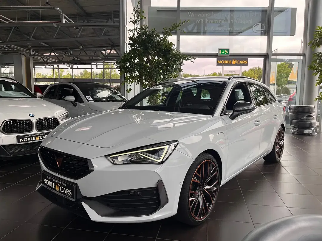 CUPRA Leon - Thumbnail 4