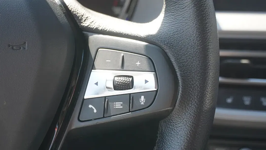 BMW 118 - Thumbnail 23