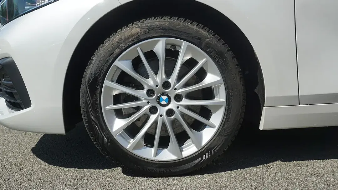 BMW 118 - Thumbnail 4