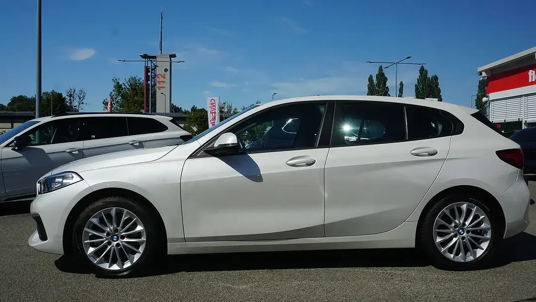 BMW 118 - Thumbnail 5