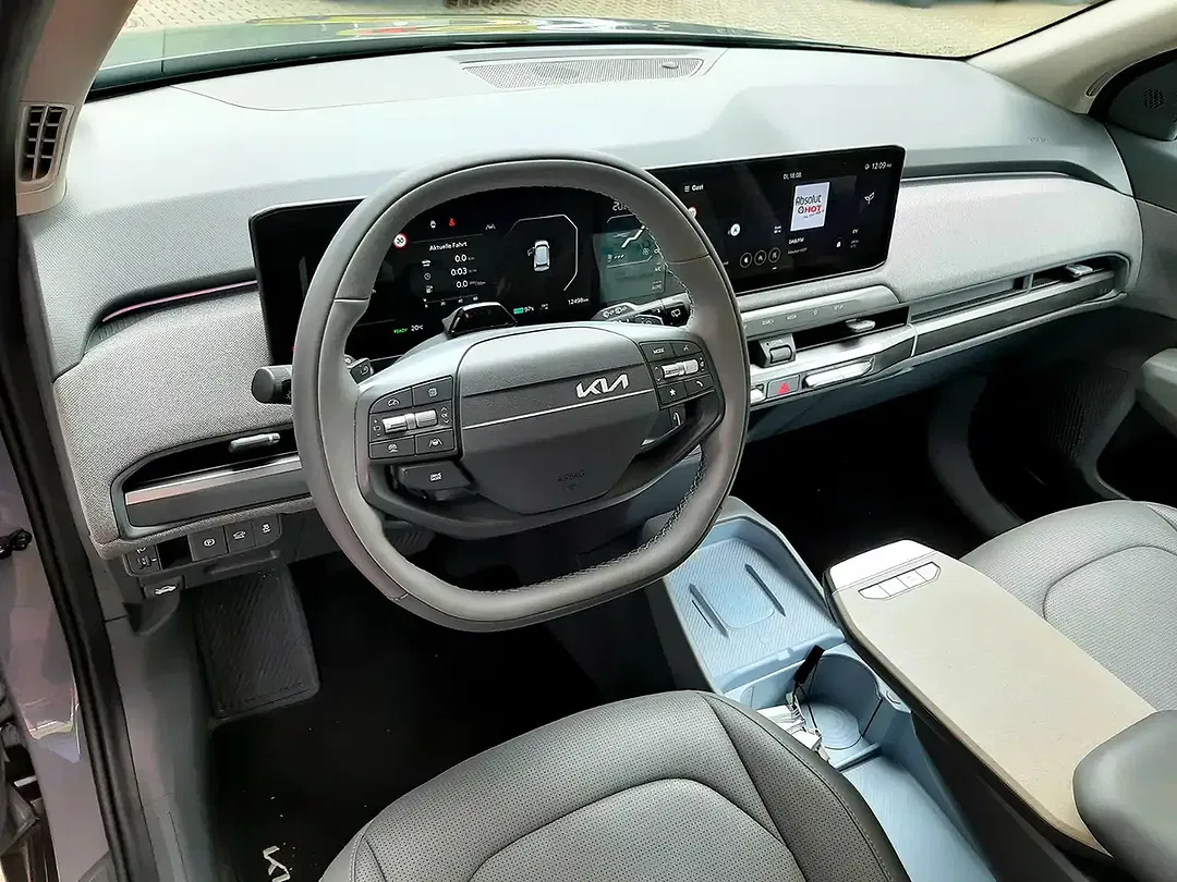 Kia EV3 - Thumbnail 8