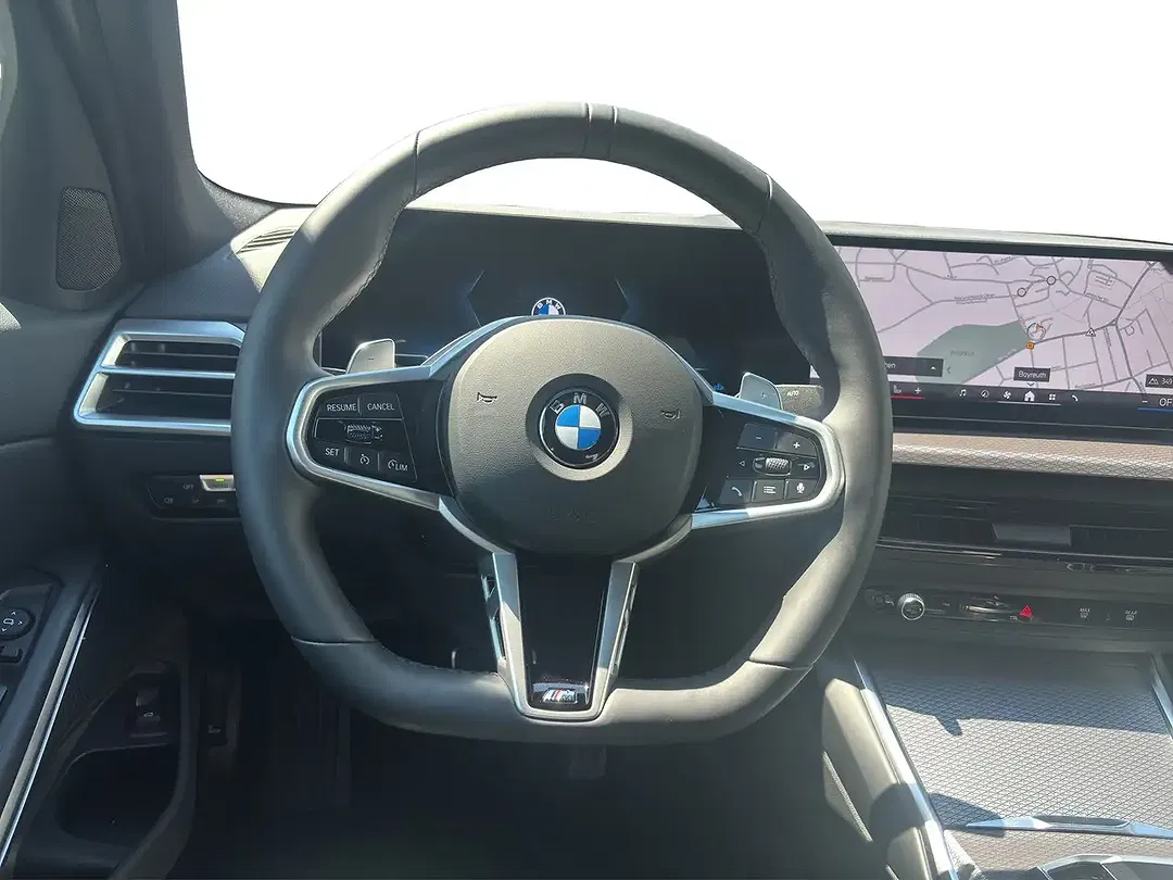 BMW 320 - Thumbnail 6