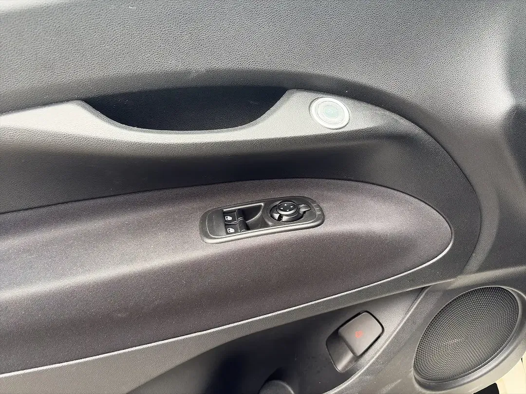 Fiat 500e - Thumbnail 13