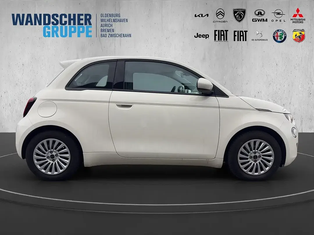 Fiat 500e - Thumbnail 7