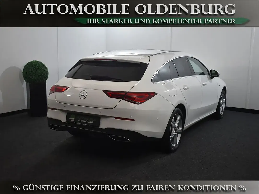 Mercedes-Benz CLA 250 - Thumbnail 4