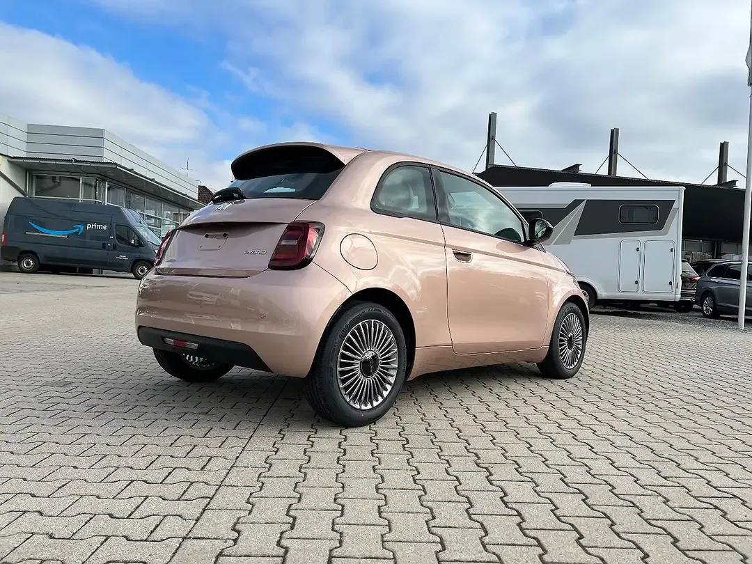 Fiat 500 - Thumbnail 4