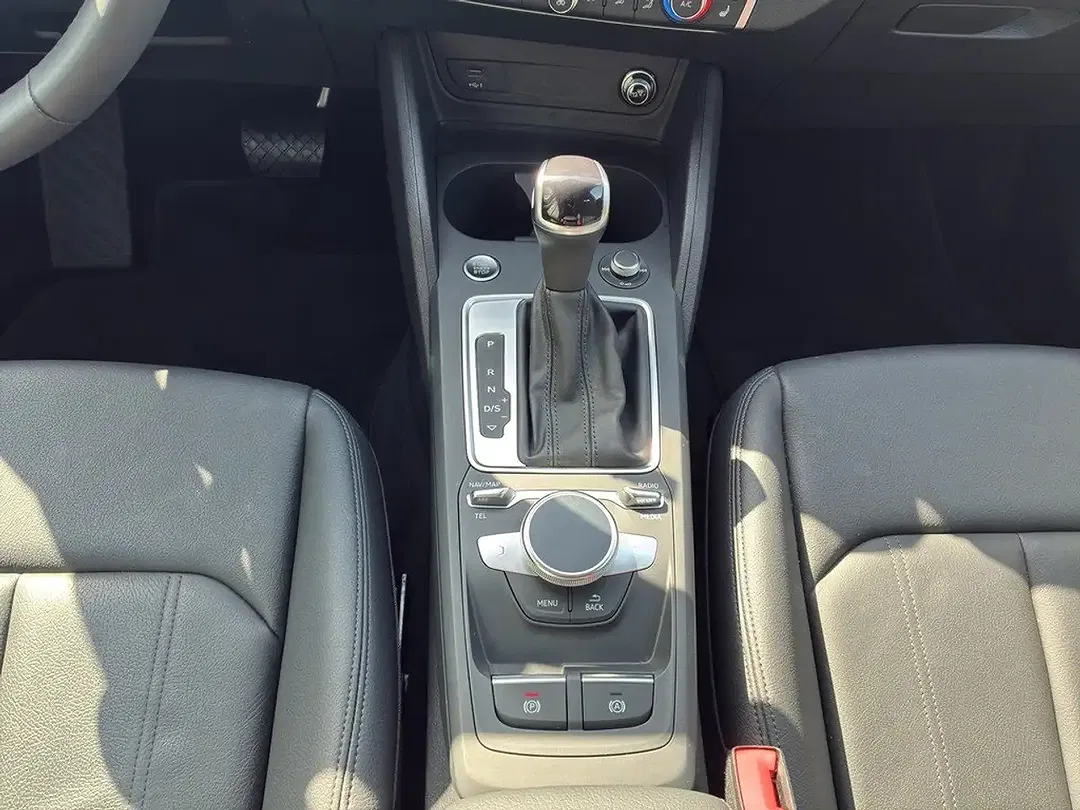 Audi Q2 - Thumbnail 13