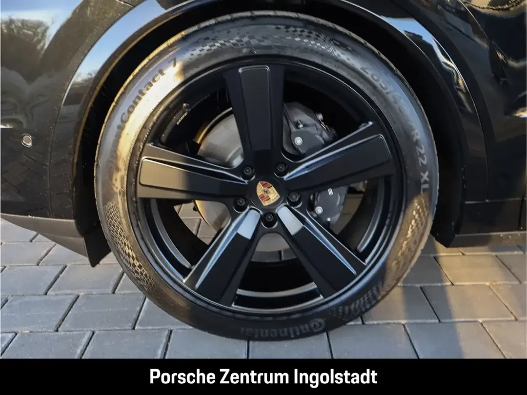 Porsche Cayenne - Thumbnail 5