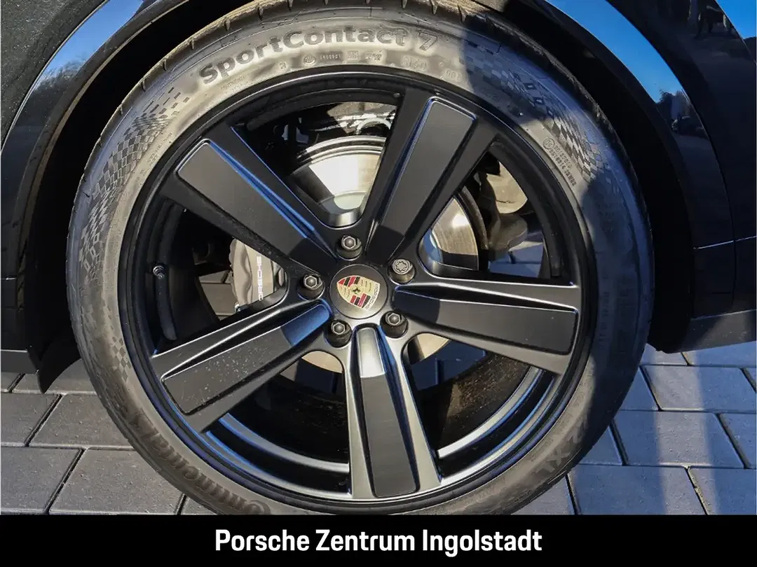Porsche Cayenne - Thumbnail 6