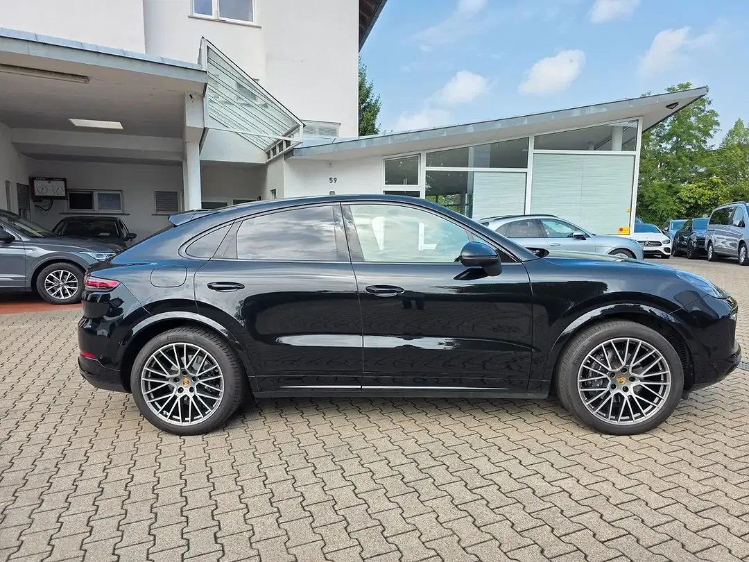 Porsche Cayenne - Thumbnail 7