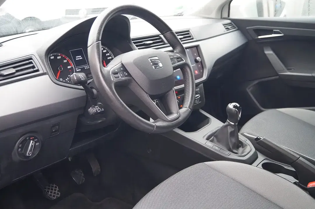 SEAT Ibiza - Thumbnail 10