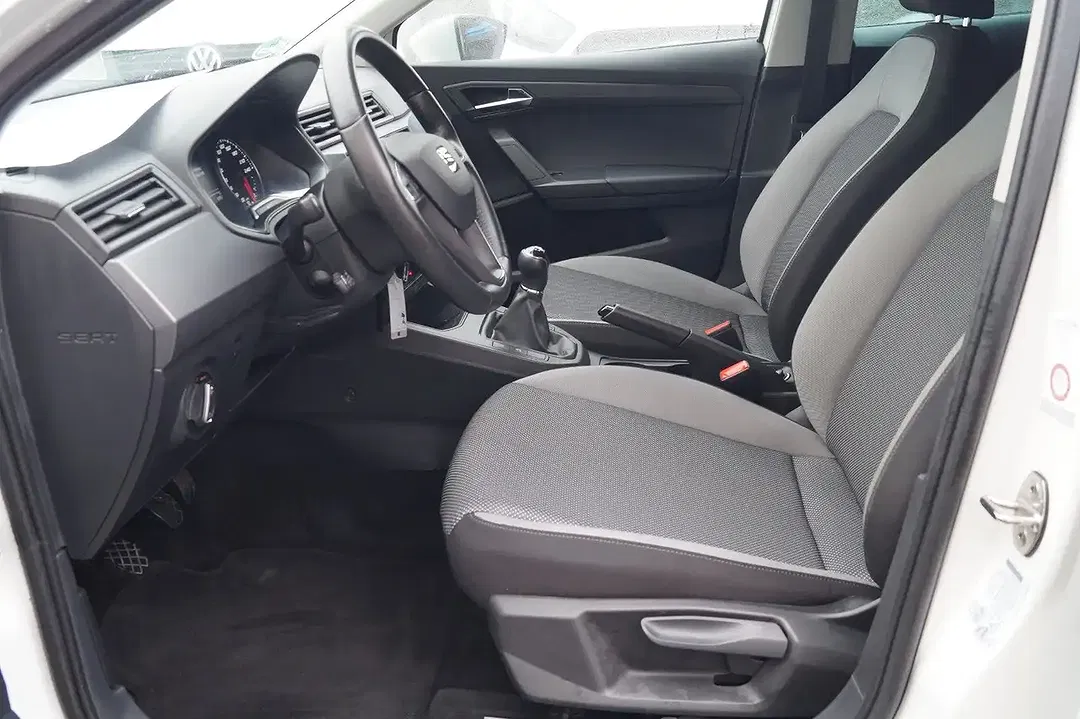 SEAT Ibiza - Thumbnail 11