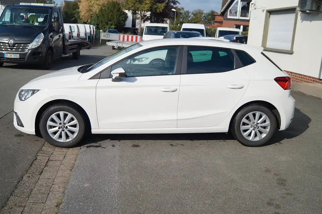 SEAT Ibiza - Thumbnail 4