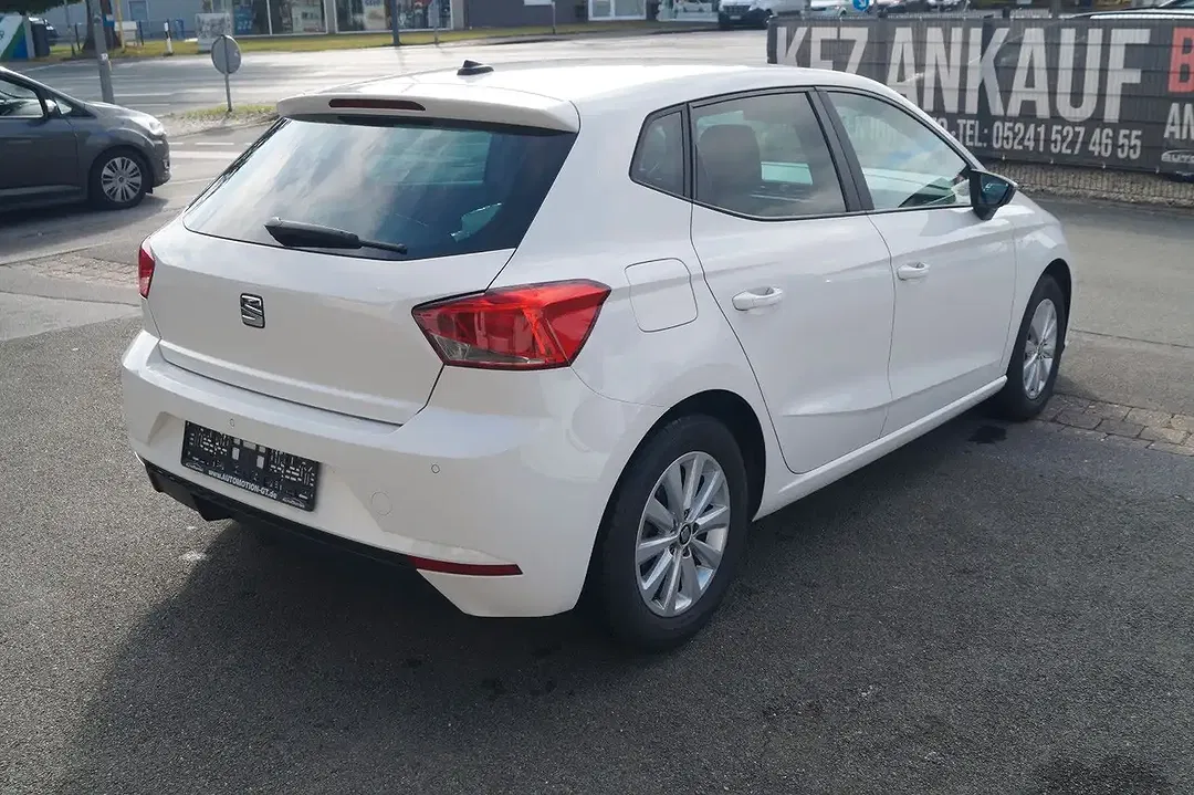SEAT Ibiza - Thumbnail 6