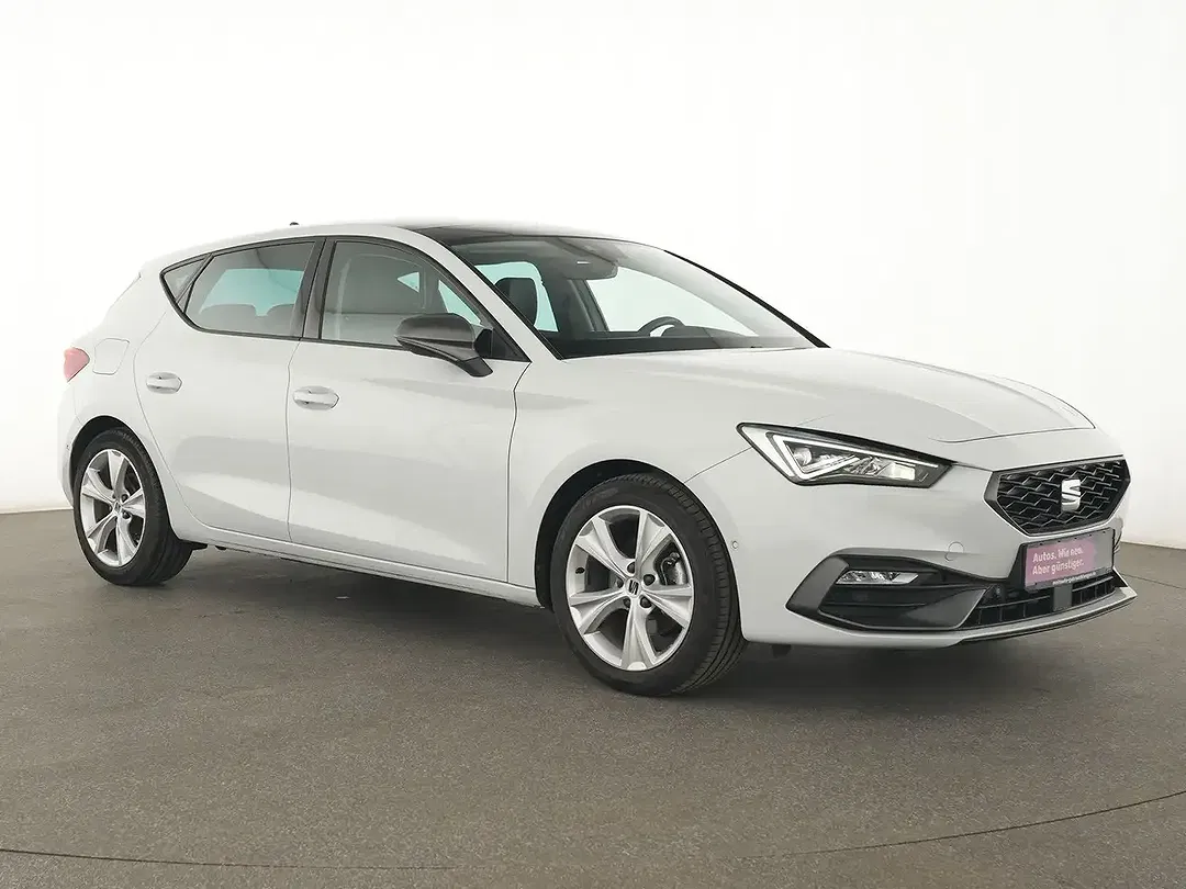 SEAT Leon - Thumbnail 3