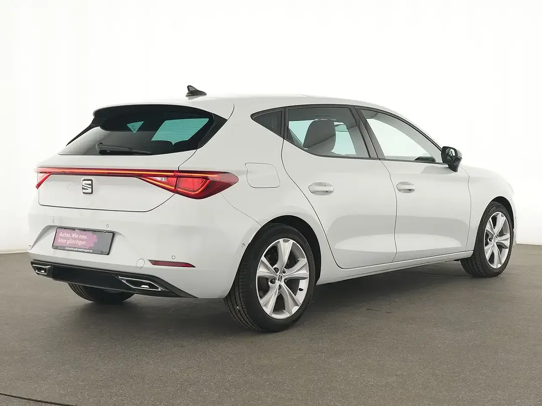 SEAT Leon - Thumbnail 5