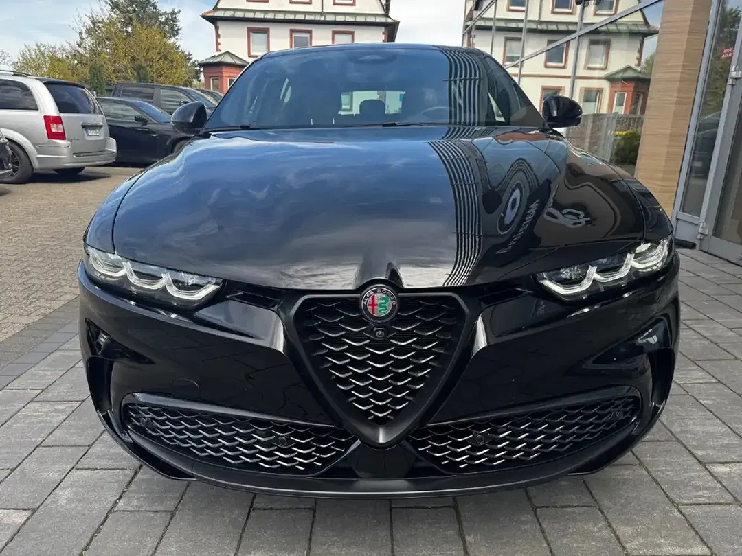 Alfa Romeo Tonale - Thumbnail 3