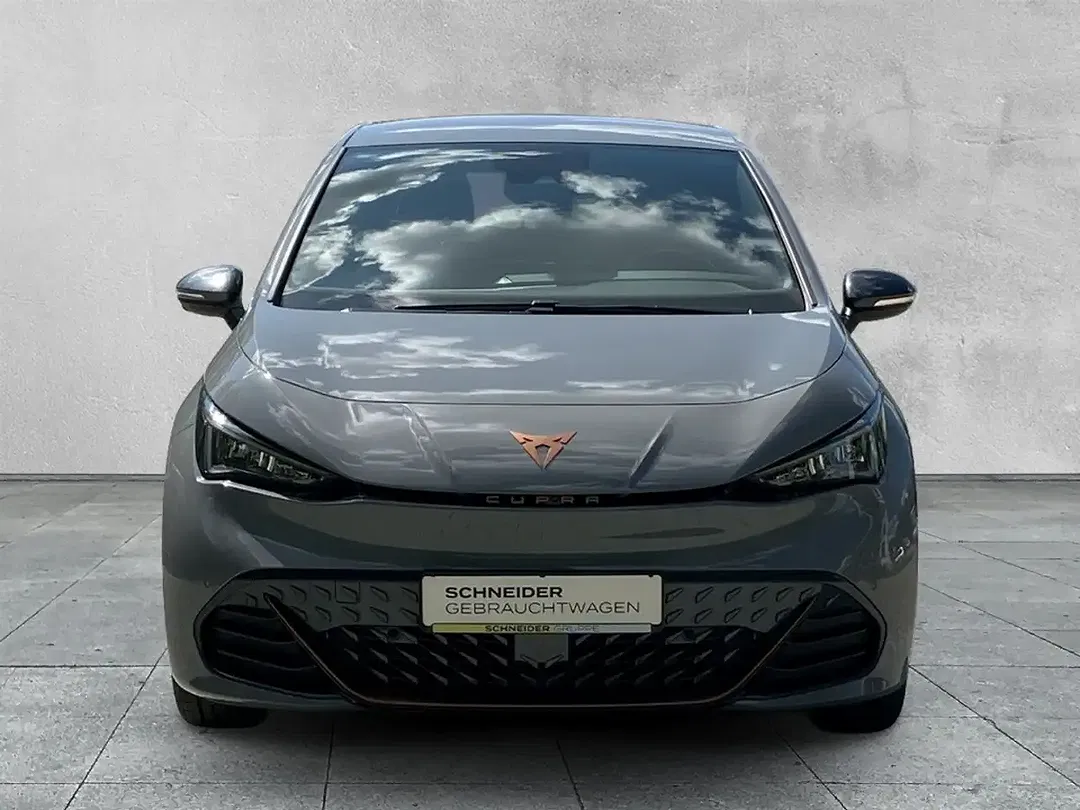 CUPRA Born - Thumbnail 8