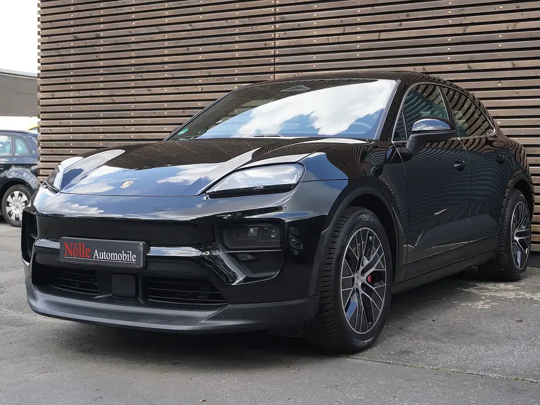 Porsche Macan - Thumbnail 3