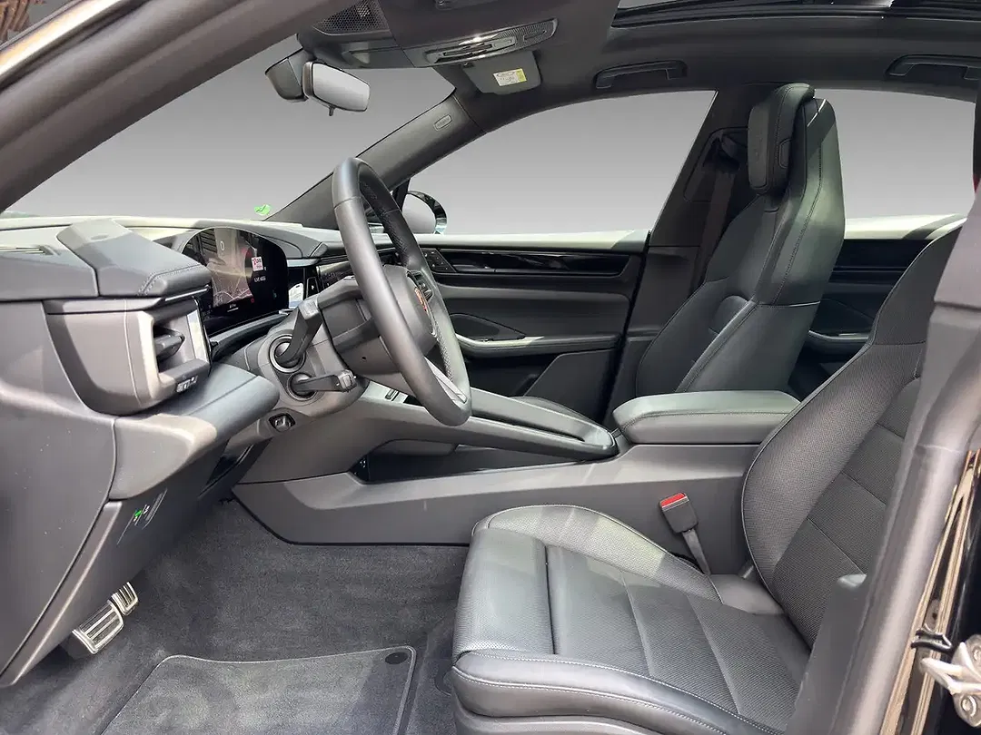 Porsche Macan - Thumbnail 7