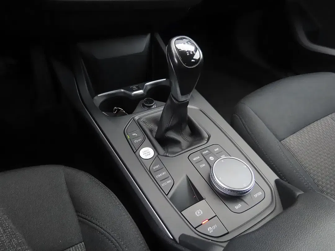 BMW 116 - Thumbnail 11