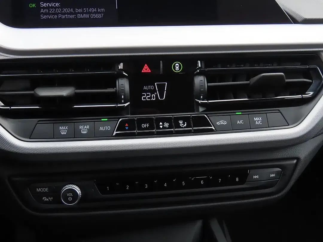 BMW 116 - Thumbnail 13