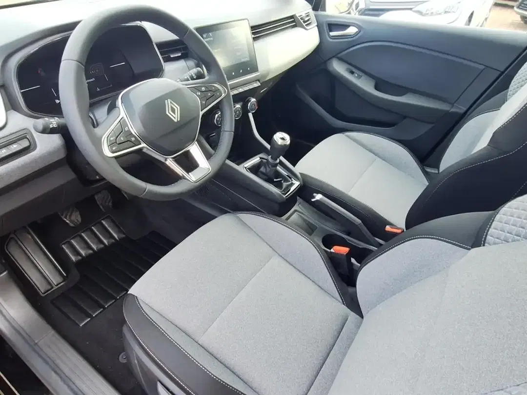 Renault Clio - Thumbnail 15