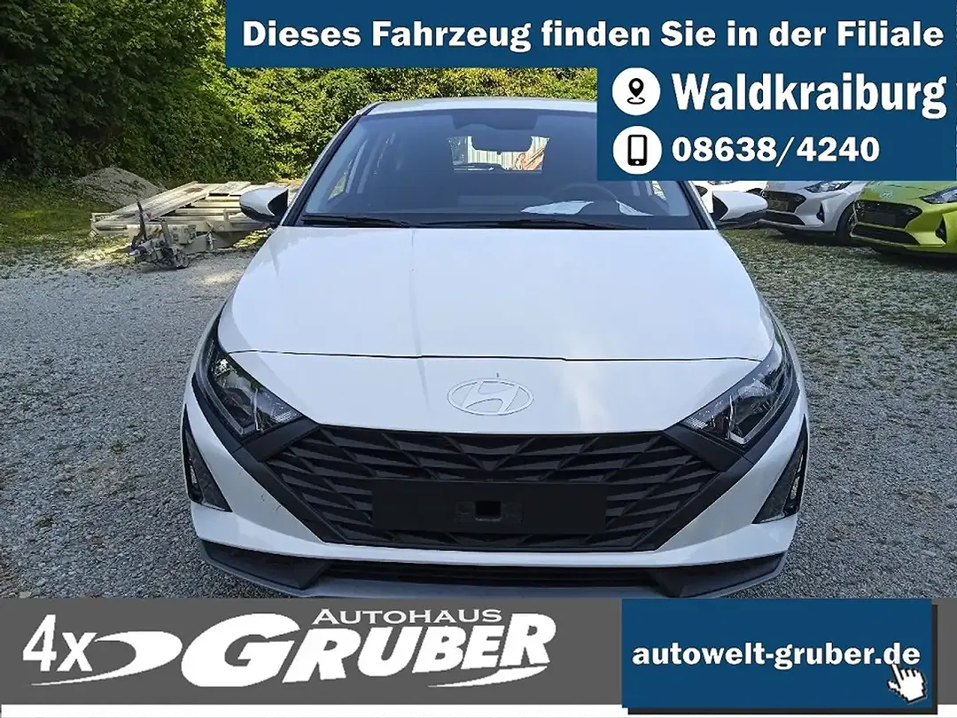 Hyundai i20 - Thumbnail 2