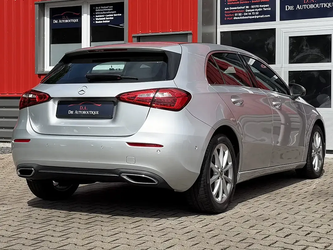 Mercedes-Benz A 180 - Thumbnail 5