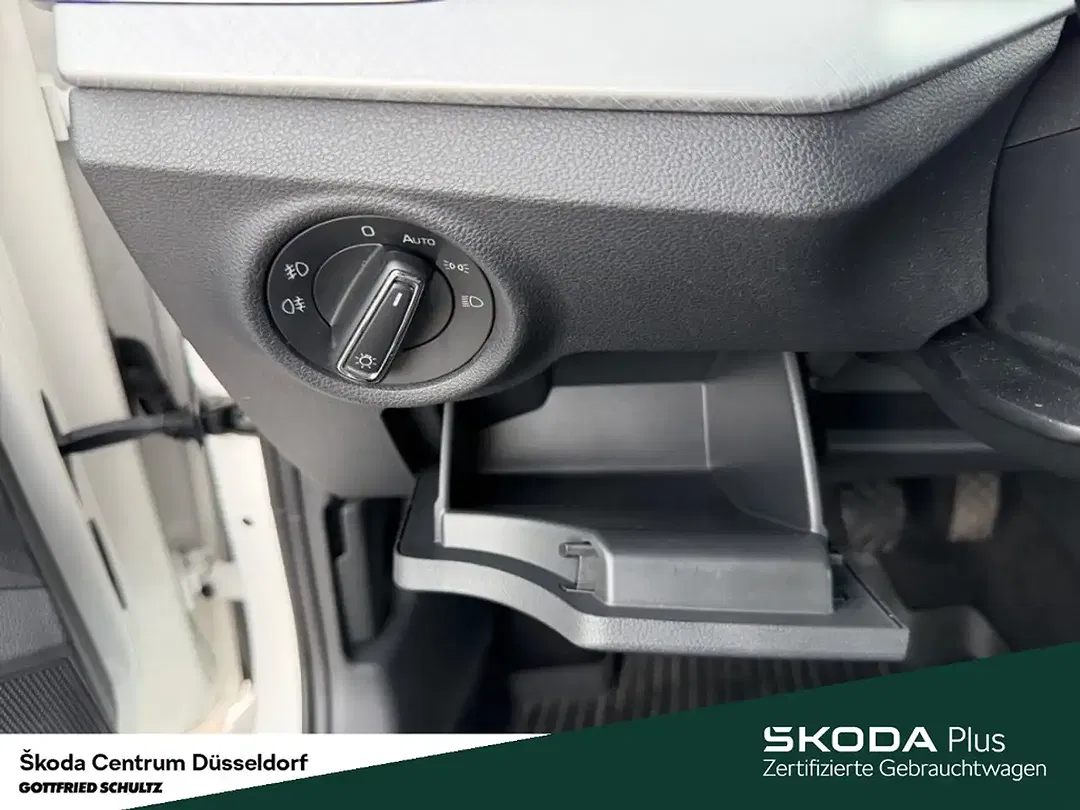Skoda Scala - Thumbnail 6