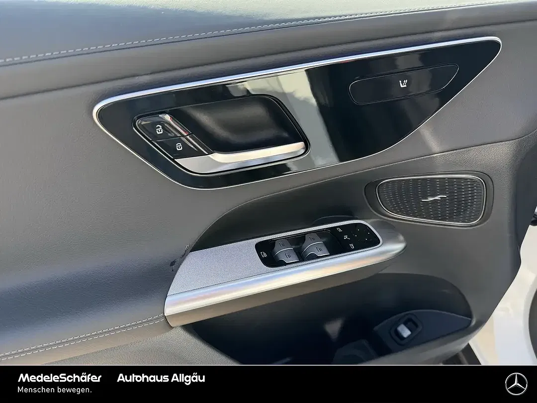 Mercedes-Benz GLC 220 - Thumbnail 6