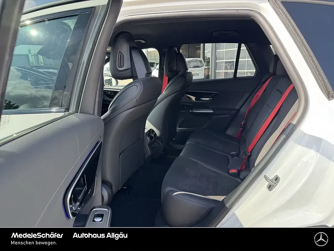 Mercedes-Benz GLC 220 - Thumbnail 8
