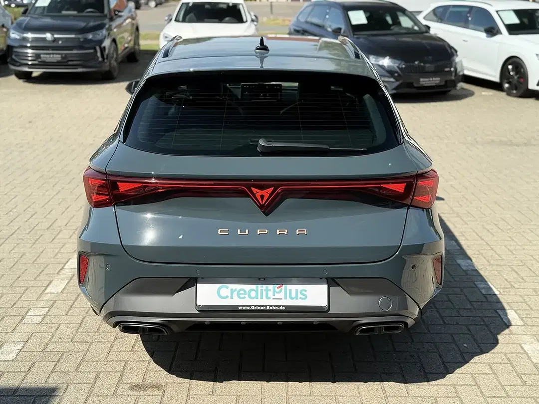 CUPRA Leon - Thumbnail 7