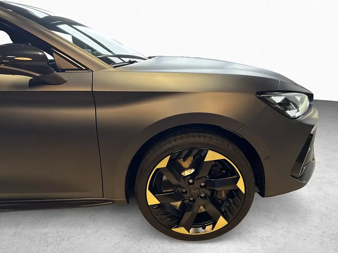 CUPRA Leon - Thumbnail 3