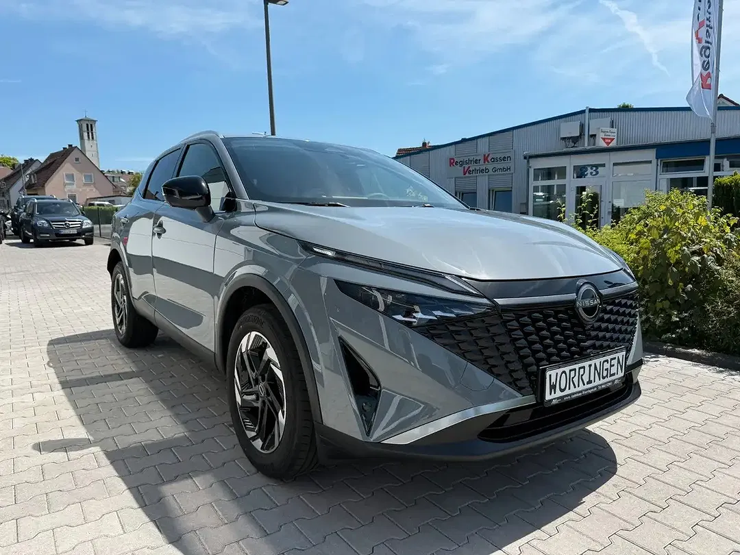 Nissan Qashqai - Thumbnail 3