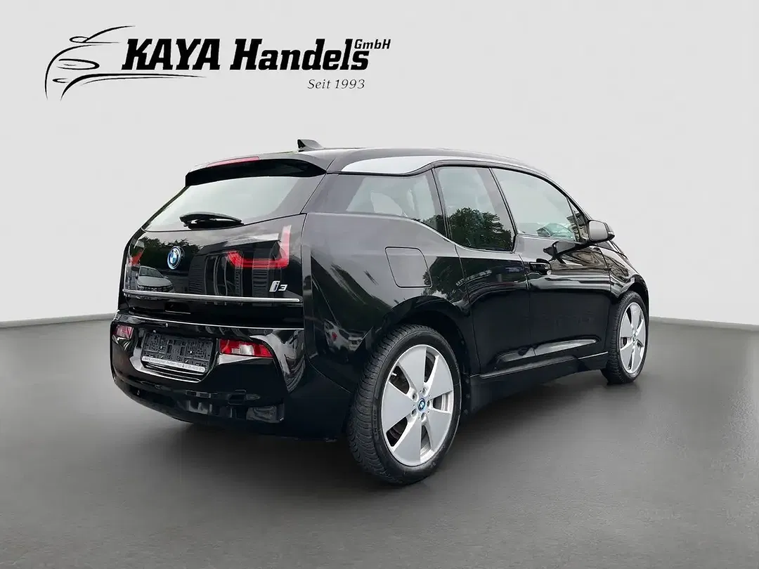BMW i3 - Thumbnail 7