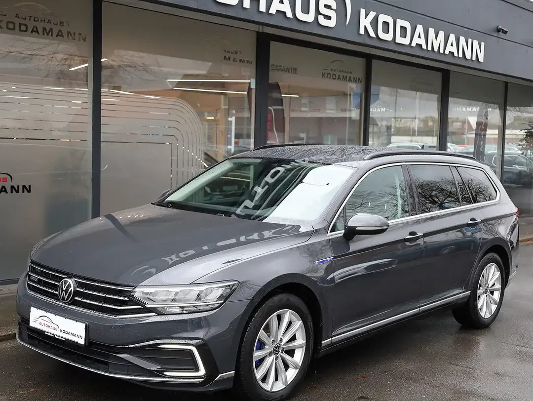 Volkswagen Passat Variant - Thumbnail 3