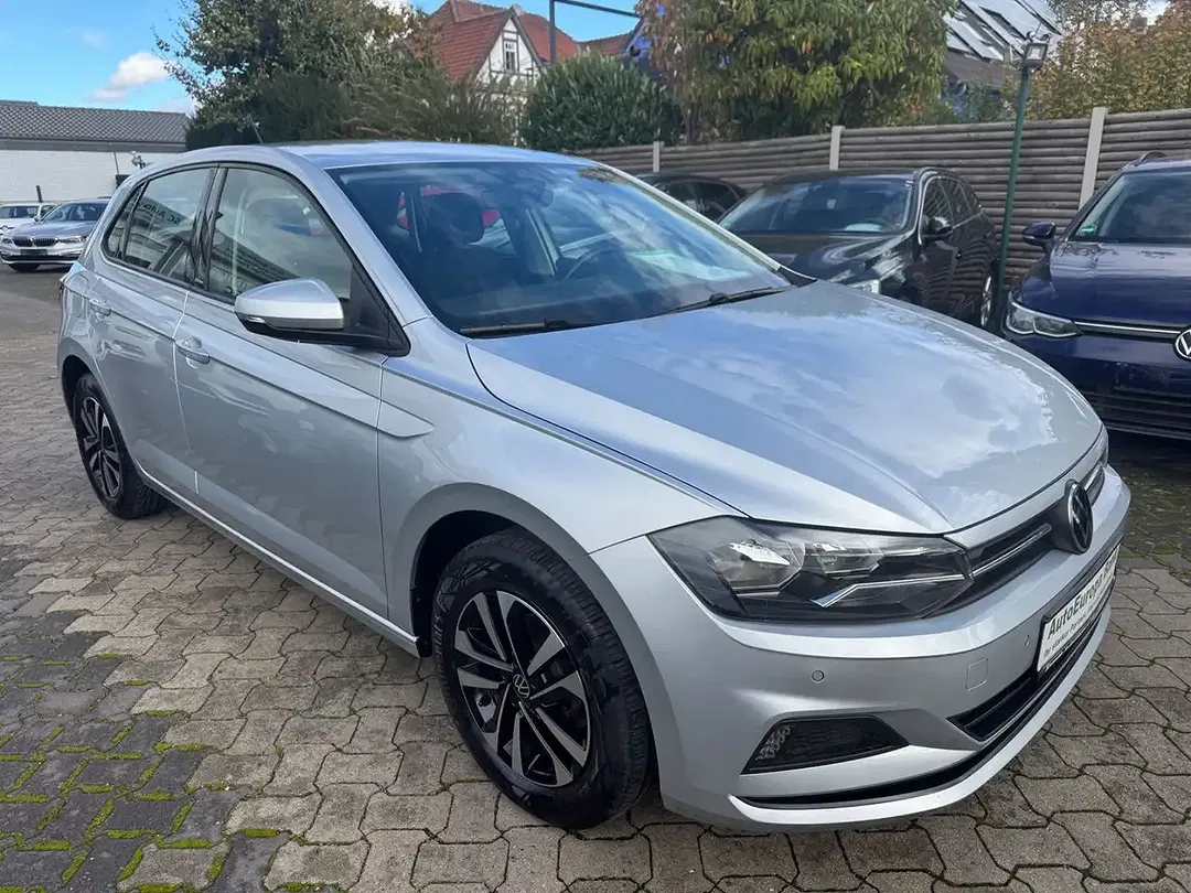 Volkswagen Polo - Thumbnail 3
