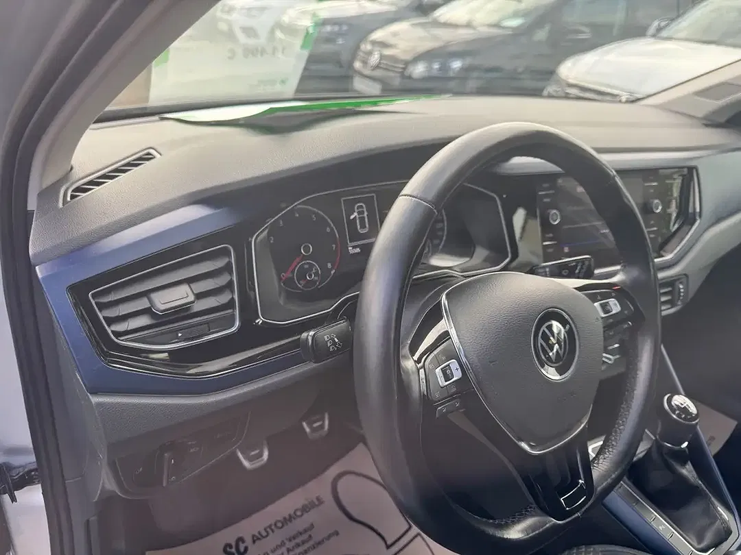 Volkswagen Polo - Thumbnail 9