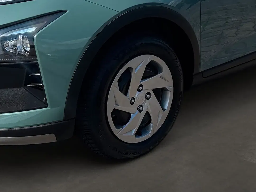 Hyundai BAYON - Thumbnail 6