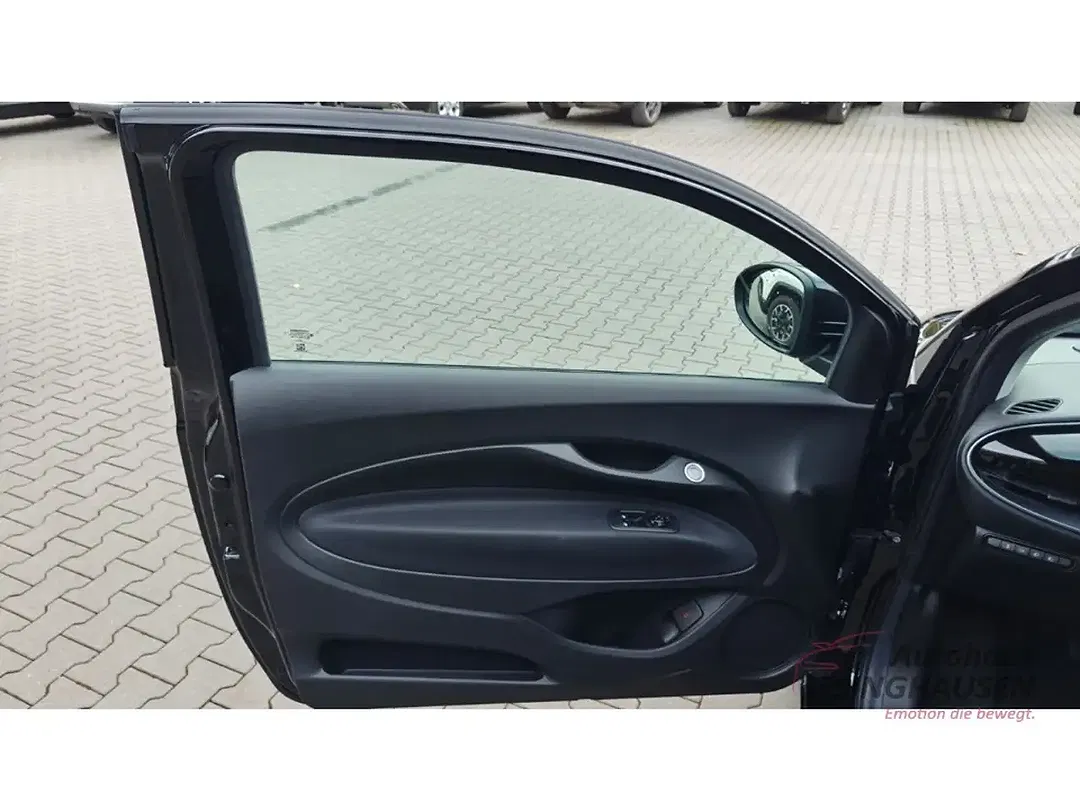Fiat 500e - Thumbnail 12