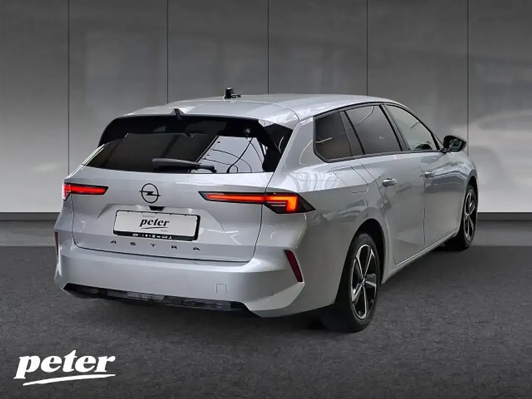 Opel Astra - Thumbnail 3