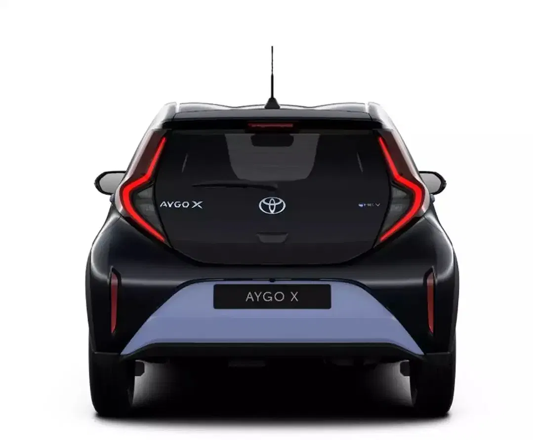 Toyota Aygo - Thumbnail 10
