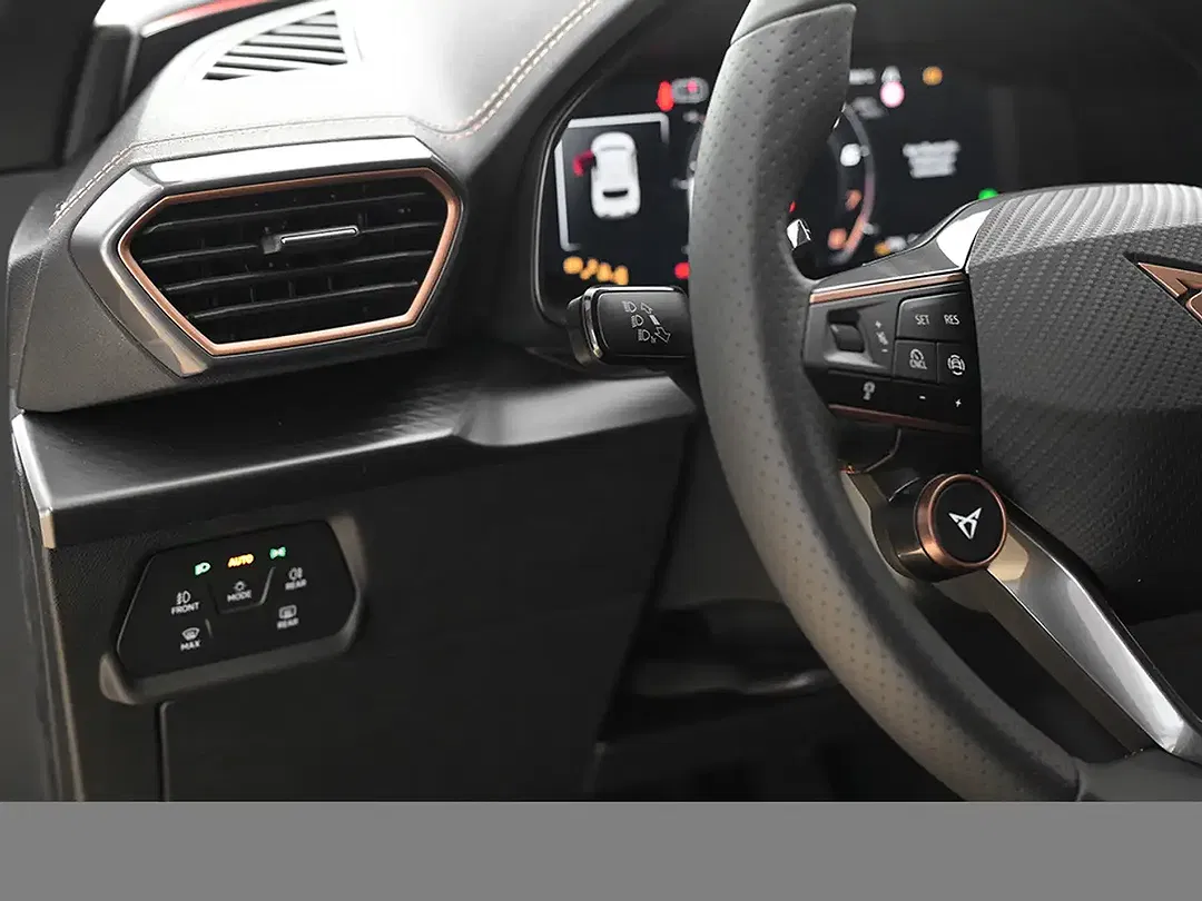 CUPRA Leon - Thumbnail 10