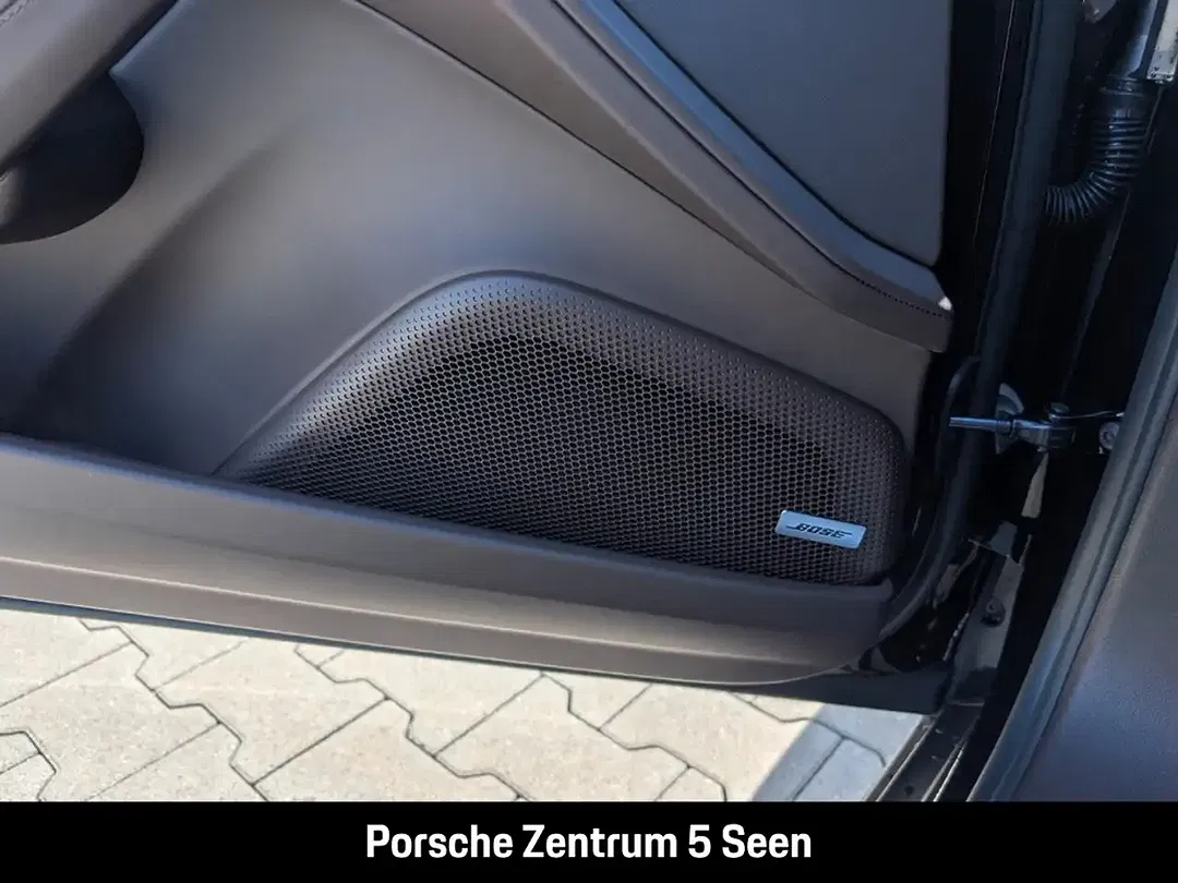 Porsche Panamera - Thumbnail 21