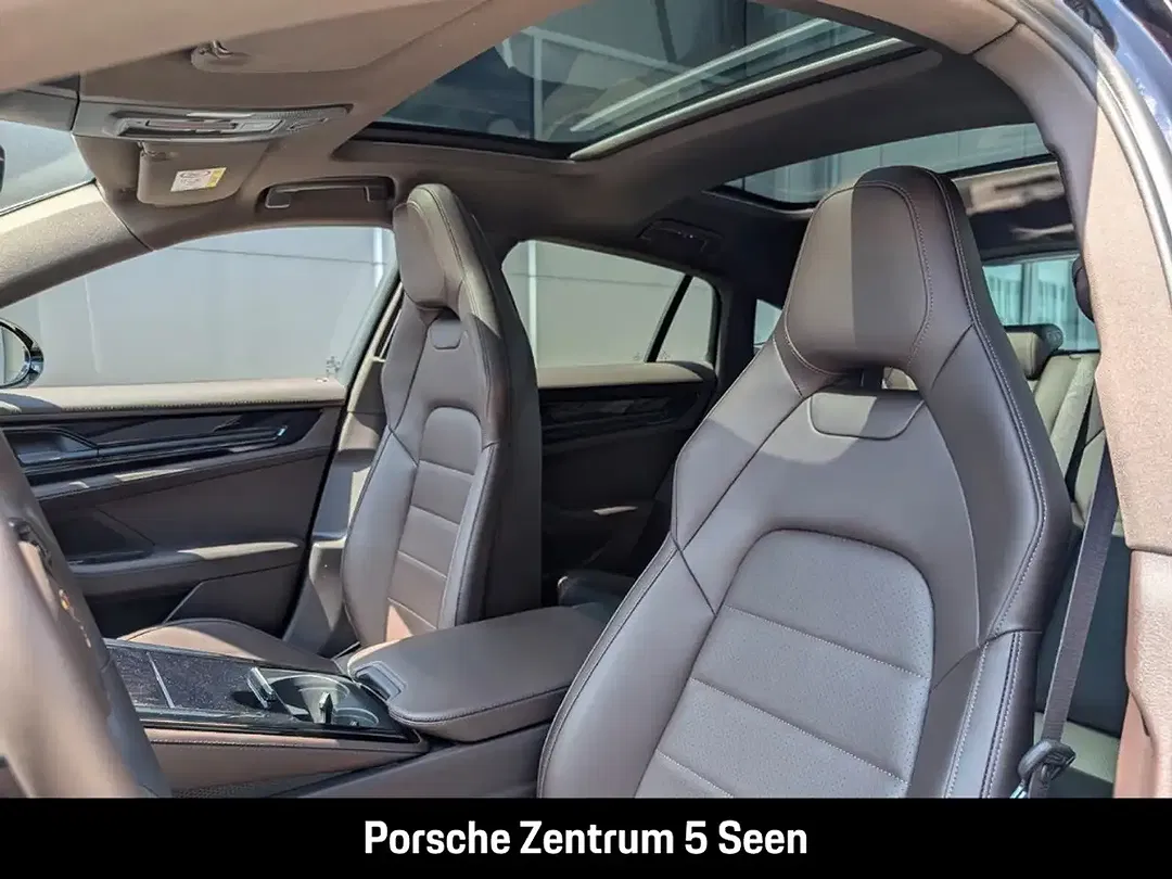 Porsche Panamera - Thumbnail 23