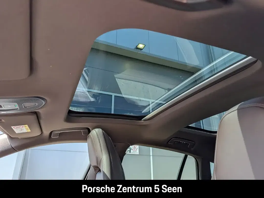 Porsche Panamera - Thumbnail 24